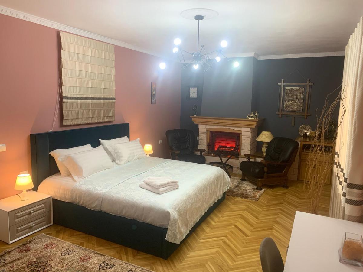 Belux 3* Tirana